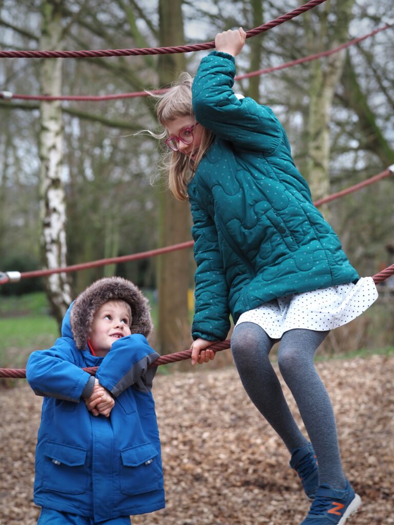 Family photographer Kent broomhill park family photography